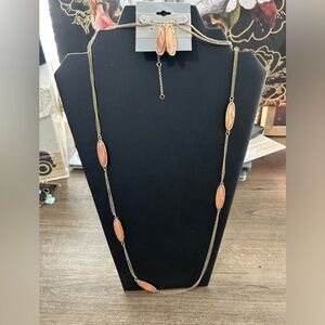 Necklace set NWOT